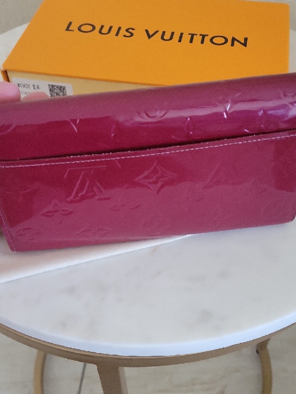 Louis Vuitton Vernis Patent Leather Wallet in Bordeaux - Picture 5 of 12